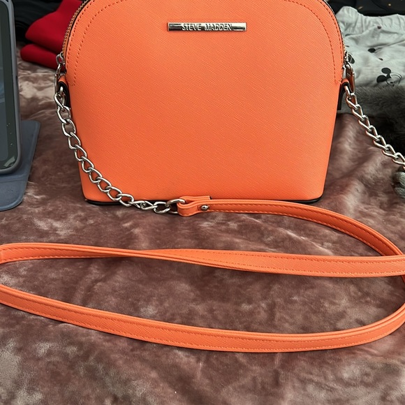 Steve Madden Crossbody - Picture 2 of 3